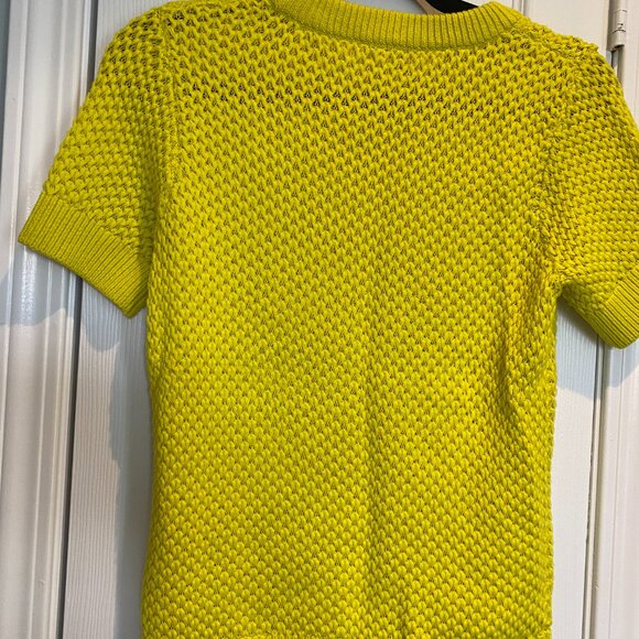 Club Monaco Chartreuse Knit Short Sleeve Sweater – Size S - Picture 4 of 4